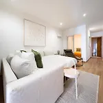 Premium 41br With Iconic Tagus Views * Лісабон