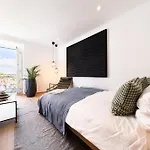 Premium 41br With Iconic Tagus Views アパート