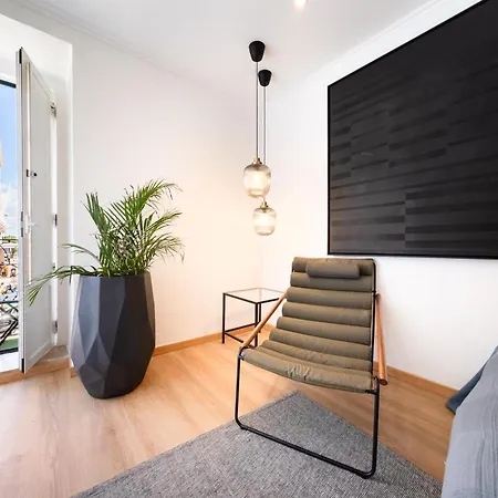 Modern 41br With Art & Tagus River Views リスボン