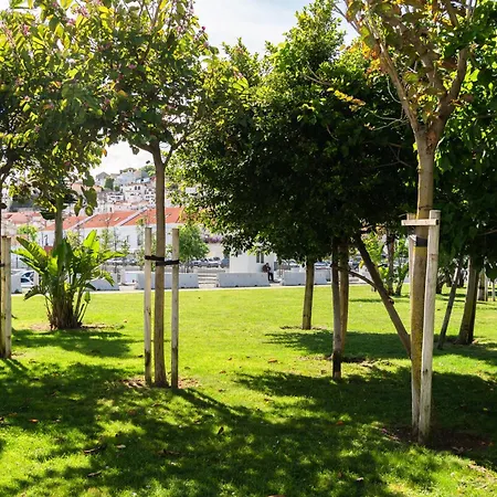 Modern 41Br With Art & Tagus River Views Lisbona