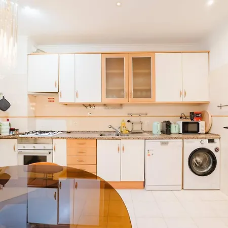 Gem 4 1br With Art & River Views Apartment Lisbon