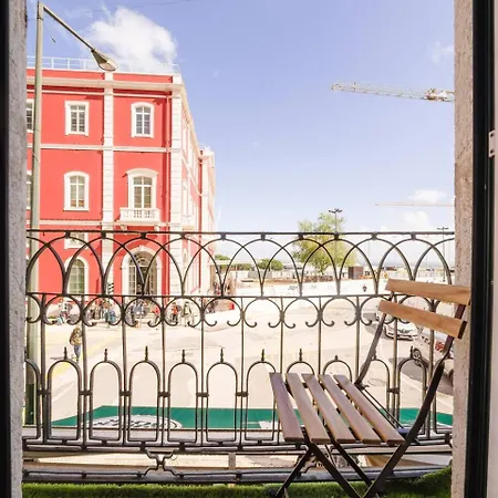 Premium 41br With Stunning Tagus Views דירה
