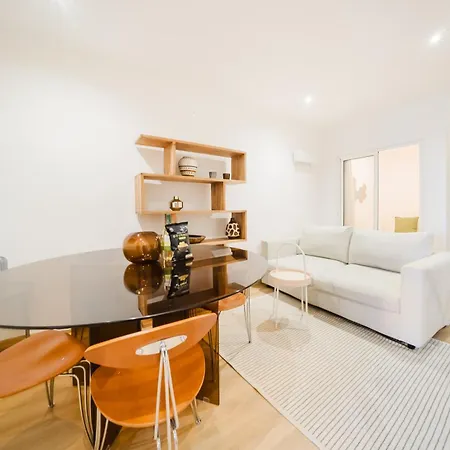 Modern 41Br With Art & Tagus River Views * Lisbona