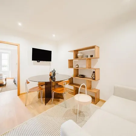 Modern 41br With Art & Tagus River Views Lägenhet *