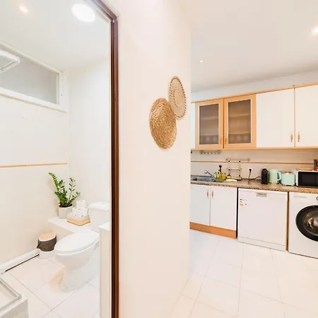 Modern 41br With Art & Tagus River Views Lägenhet *