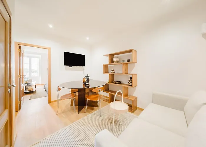 Premium 41Br With Iconic Tagus Views شقة *